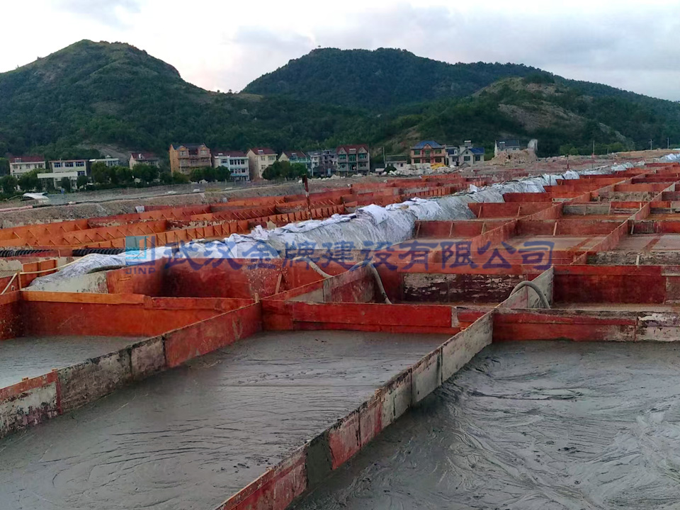 泡沫轻质土施工现场